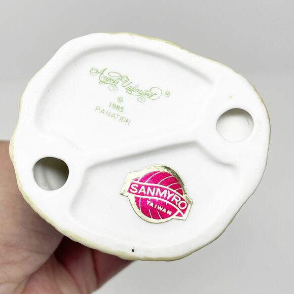 Vintage Angels Unlimited Blue Guardian Angel w Boy Duck Figurine 1985 Sanmyro - Picture 5 of 7